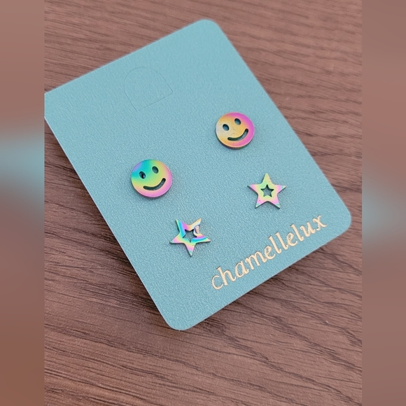 2 Pairs Set Happy Face Star Stainless Steel Stud Earring - Picture 2 of 3